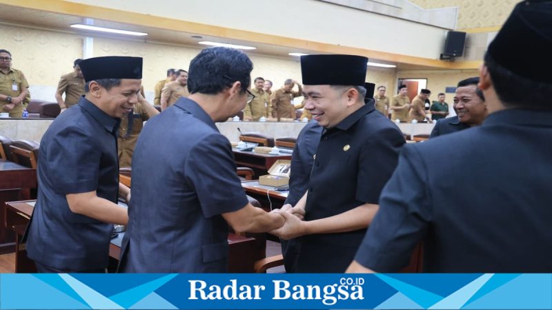 Bupati Jember menyampaikan LKPJ 2025 di DPRD Kabupaten Jember. (Foto Dok Ho/RadarBangsa.co.id,) Selasa, 31 Maret 2026