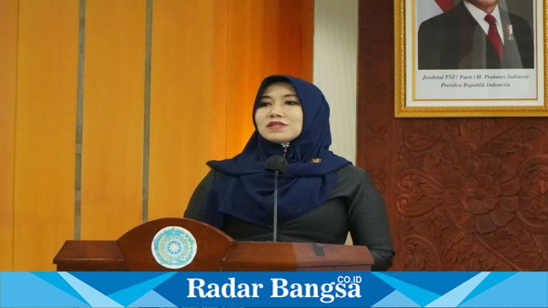 Anggota DPD RI Lia Istifhama menyoroti PHK ratusan buruh plywood di Jombang, Selasa (10/3/2026). (Foto Dok Ho/RadarBangsa.co.id)