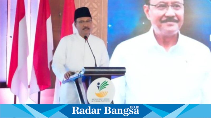 Menteri Sosial Saifullah Yusuf saat sosialisasi DTSEN dan Sekolah Rakyat di Pendopo KRT Sosrokoesoemo Nganjuk, Sabtu (28/2/2026). (Foto Dok Ho/RadarBangsa.co.id)