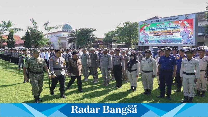 Apel Gelar Pasukan Operasi Ketupat Semeru 2026 di Mapolres Jombang, Kamis (12/3/2026). (Foto Dok Ho/RadarBangsa.co.id)