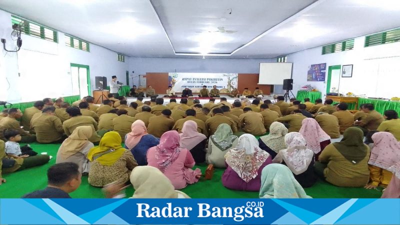 Perhutani KPH Jombang menggelar silaturahmi Ramadan bersama pensiunan rimbawan di Kantor KPH Jombang, Selasa (10/3/2026). (Foto Dok Ho/RadarBangsa.co.id)