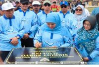 Gubernur Jatim Khofifah saat meresmikan Sirkuit Suryo Magetan, Minggu (29/3/2026). (Foto Dok Ho/RadarBangsa.co.id)