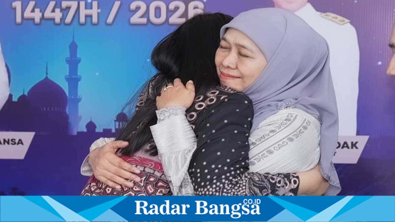 Suasana warga mengikuti riyayan di Gedung Negara Grahadi, Sabtu (21/3/2026) (Foto Dok Ho/RadarBangsa.co.id)