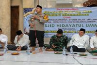 Forkopimcam dan MUI Kecamatan Tikung saat Safari Ramadan di Masjid Hidayatul Ummah Desa Balongwangi, Senin (16/03/2026). (Foto Dok Ho/RadarBangsa.co.id)