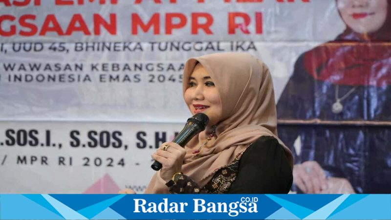 Senator DPD RI Lia Istifhama saat sosialisasi Empat Pilar MPR RI di Surabaya, Minggu (15/3/2026). (Foto Dok Ho/RadarBangsa.co.id)