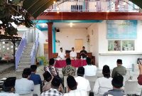 Bupati Bangkalan Lukman Hakim saat menghadiri silaturahmi dan buka puasa bersama kepala desa di Bangkalan, Sabtu (7/3/2026). (Foto Dok Ho/RadarBangsa.co.id)