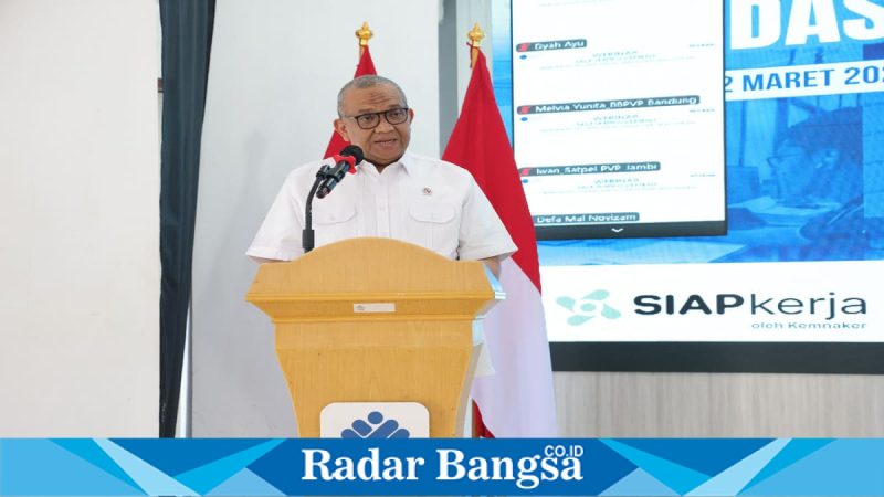 Wamenaker Afriansyah Noor membuka pelatihan vokasi di BPVP Padang, Senin (2/3/2026). (Foto Dok Ho/RadarBangsa.co.id)