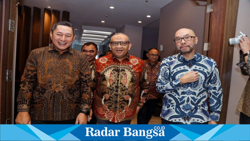 Wamenaker Afriansyah Noor memberi arahan pada Peringatan Bulan K3 Nasional 2026 di Jakarta, Sabtu (28/2/2026). (Foto Dok Ho/RadarBangsa.co.id)