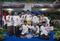Penyerahan penghargaan Semarak Ramadan 1447 H kepada warga binaan Lapas Lombok Barat, Jumat (13/3/2026). (Foto Dok Ho/RadarBangsa.co.id)