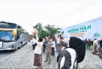Pelepasan jamaah haji Kabupaten Pasuruan dalam kloter awal, Rabu (22/4/2026). (Foto Dok Ho/RadarBangsa.co.id)