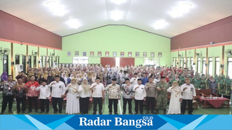 Bupati Malang HM Sanusi menghadiri Halalbihalal PGRI Cabang Gondanglegi, Rabu 1 April 2026. (Foto Dok Ho/RadarBangsa.co.id)