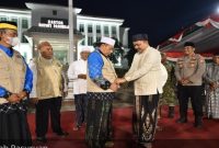 Bupati Pasuruan Rusdi Sutejo saat melepas jamaah haji kloter 7, Rabu (22/4/2026). (Foto Dok Ho/RadarBangsa.co.id)