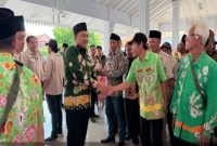 Bupati Pasuruan Rusdi Sutejo saat silaturahmi dengan kepala desa se-Kabupaten Pasuruan di Pendopo Nyawiji, Kamis (16/4/2026). (Foto Dok Ho/RadarBangsa.co.id)