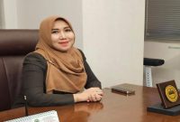 Lia Istifhama menyoroti insiden mobil listrik Green SM yang mogok di perlintasan rel di Bekasi, Selasa (28/4/2026). (Foto Dok Ho/RadarBangsa.co.id)