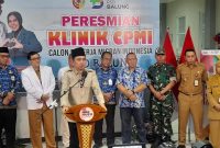 Bupati Jember Gus Fawait meresmikan klinik CPMI di RSD Balung, Senin (27/4/2026). (Foto Dok Ho/RadarBangsa.co.id)