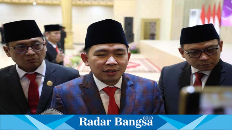 Bupati Jember Gus Fawait saat memberikan keterangan terkait skema WFH, Rabu (25/3/2026). (Foto Dok Ho/RadarBangsa.co.id)