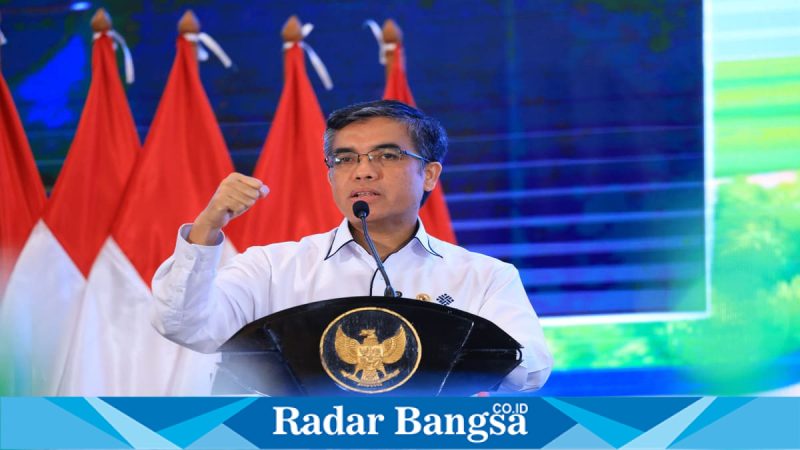 Menaker Yassierli menyampaikan kebijakan diskon iuran JKK-JKM di Jakarta, Selasa (28/4/2026). (Foto Dok Ho/RadarBangsa.co.id)