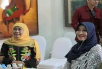 Anggota DPD RI bersama Gubernur Jawa Timur Khofifah Indar Parawansa dalam kegiatan pendidikan, Senin (01/04/2026). (Foto Dok Ho/RadarBangsa.co.id)