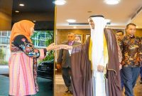 Gubernur Jatim saat audiensi dengan Dubes Arab Saudi, Senin (27/4/2026). (Foto Dok Ho/RadarBangsa.co.id)