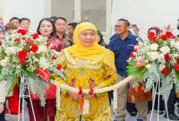 Gubernur Jatim Khofifah Indar Parawansa meresmikan Line 4 PT Satoria Aneka Industri di Pasuruan, Selasa, 28 April 2026. (Foto Dok Ho/RadarBangsa.co.id)