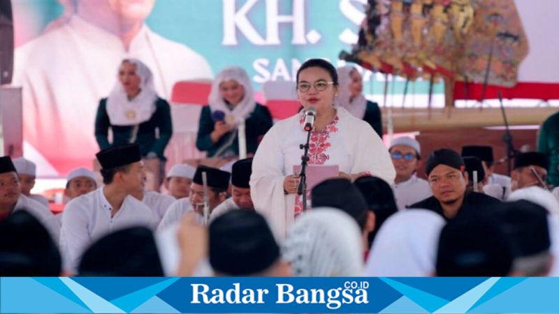 Kirab budaya KH Sholeh Darat di Lapangan Kuningan Semarang, Minggu (19/4/2026). (Foto Dok Ho/RadarBangsa.co.id)