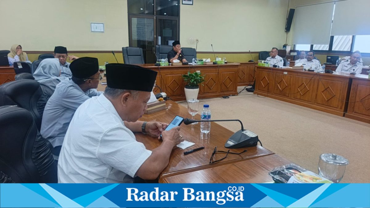 Komisi D DPRD Sidoarjo menggelar rapat koordinasi bersama BKD, Dinkes, RSUD dan puskesmas, Rabu (29/4/2026). (Foto Dok Ho/RadarBangsa.co.id)