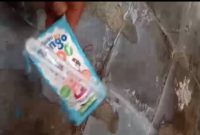 Video susu diduga berulat dalam menu MBG di Pamekasan memicu kekhawatiran orang tua murid.