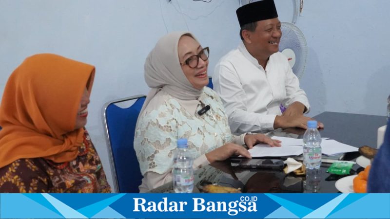 Menteri PPPA saat meninjau layanan perlindungan anak di Jombang, Jumat (3/4/2026) (Foto Dok Ho/RadarBangsa.co.id)