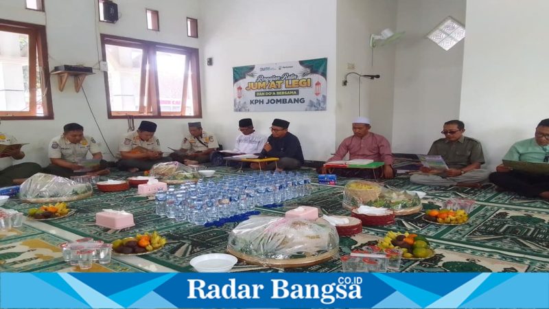 Kegiatan pengajian Jumat Legi Perhutani Jombang bersama Satpol PP dan wartawan, Kamis (23/04/2026). (Foto Dok Ho/RadarBangsa.co.id)