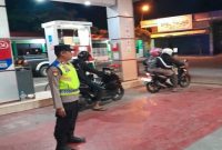 Petugas Polsek Tikung saat patroli objek vital, Rabu 15 April 2026. (Foto Dok Ho/RadarBangsa.co.id)