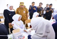 Gubernur Jatim paparkan transformasi Posyandu saat Hari Posyandu Nasional, Rabu (29/4). (Foto Dok Ho/RadarBangsa.co.id)