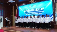 Bupati Pasuruan Rusdi Sutejo menghadiri pelantikan 72 anggota KOPAN di Auditorium Mpu Sindok, Senin (4/5/2026). (Foto Dok Ho/RadarBangsa.co.id)