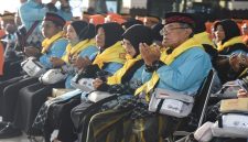 Bupati Sidoarjo Subandi melepas jamaah haji Kloter 57, 58, dan 59 di Pendopo Delta Wibawa, Rabu (6/5/2026). (Foto Dok Ho/RadarBangsa.co.id)