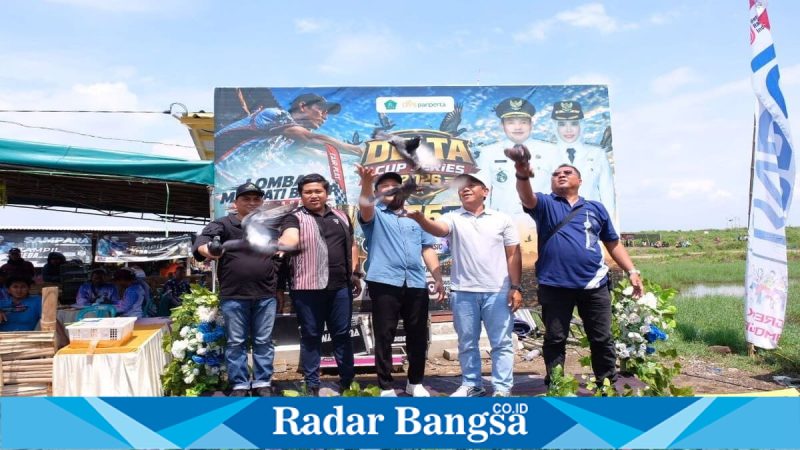 Bupati Sidoarjo H. Subandi membuka lomba Selekda dan Liga Jatim Bersatu di Pologunting, Jumat (1/5/2026). (Foto Dok Ho/RadarBangsa.co.id)