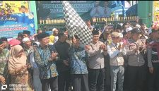 Sebanyak 366 calon jemaah haji Kloter SUB 74 diberangkatkan dari Masjid Agung Asyuhada Pamekasan, Minggu (10/5/2026). (Foto Dok Ho/RadarBangsa.co.id)