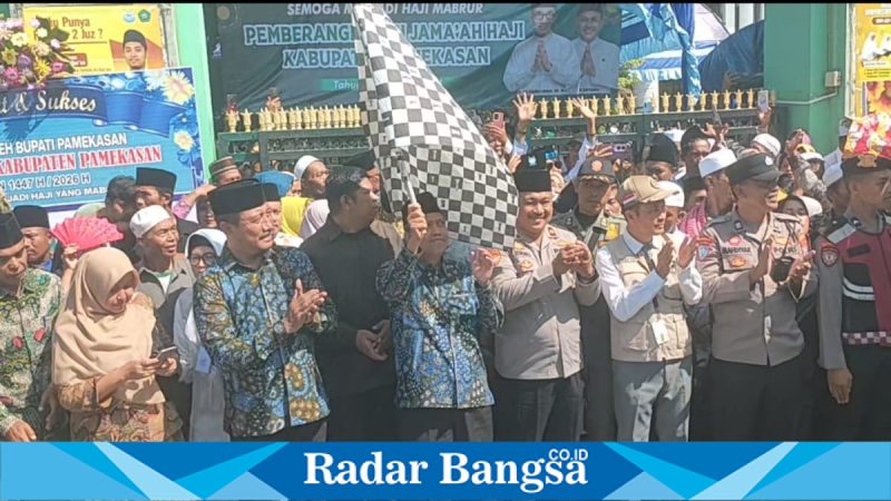 Sebanyak 366 calon jemaah haji Kloter SUB 74 diberangkatkan dari Masjid Agung Asyuhada Pamekasan, Minggu (10/5/2026). (Foto Dok Ho/RadarBangsa.co.id)