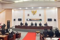 Rapat Paripurna DPRD Sampang terkait rekomendasi LKPj Bupati Sampang Tahun 2025 digelar Kamis (30/4/2026). (Foto Dok Ho/RadarBangsa.co.id)