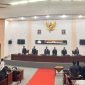 Rapat Paripurna DPRD Sampang terkait rekomendasi LKPj Bupati Sampang Tahun 2025 digelar Kamis (30/4/2026). (Foto Dok Ho/RadarBangsa.co.id)