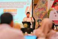 Bupati Pasuruan HM Rusdi Sutejo memimpin rapat evaluasi pengelolaan DBHCHT Triwulan I di lingkungan Pemkab Pasuruan, Rabu (29/4/2026). (Foto Dok Ho/RadarBangsa.co.id)