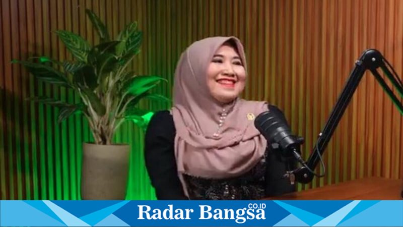 Lia Istifhama saat menjadi narasumber podcast Hari Kartini di Surabaya. Rabu, 29 April 2026.  (Foto Dok Ho/RadarBangsa.co.id)