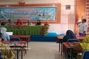 Disperinaker Bangkalan menggelar sosialisasi peluang kerja luar negeri di SMKN 1 Arosbaya, Rabu, 7 Mei 2026. (Foto Dok Ho/RadarBangsa.co.id)