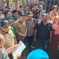 Aparat gabungan mengamankan proses eksekusi rumah dan lahan di Grati, Pasuruan, Kamis, 7 Mei 2026. (Foto Dok Ho/RadarBangsa.co.id)