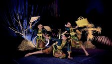 Penampilan memukau siswa SD dalam ajang FLS3N cabang seni tari tingkat Kabupaten Lamongan, Selasa (5/5/2026). (Foto Dok Ho/RadarBangsa.co.id)