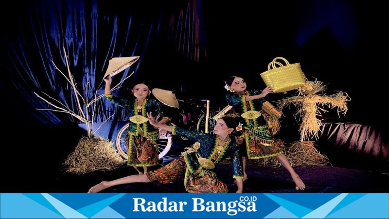 Penampilan memukau siswa SD dalam ajang FLS3N cabang seni tari tingkat Kabupaten Lamongan, Selasa (5/5/2026). (Foto Dok Ho/RadarBangsa.co.id)