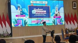 Bupati Jember Gus Fawait saat sarasehan Hardiknas di Pendopo Wahyawibawagraha, Sabtu, 2 Mei 2026 (Foto Dok Ho/RadarBangsa.co.id).
