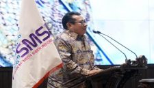 Ketua Umum SMSI Firdaus menyampaikan pernyataan pada Hari Kebebasan Pers Sedunia di Jakarta, Minggu (3/5/2026). (Foto Dok Ho/RadarBangsa.co.id)