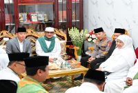 Wakil Presiden RI Gibran Rakabuming bersama Gubernur Jatim Khofifah dan Kapolri menghadiri Haul ke-55 KH Abdul Wahab Chasbullah di Ponpes Bahrul Ulum Tambakberas, Jombang, Minggu, 10 Mei 2026    (Foto Dok Ho/RadarBangsa.co.id)