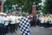 Wagubsu dan Bupati Asahan melepas jalan santai Dies Natalis Universitas Asahan, Sabtu, 9 Mei 2026 (Foto Dok Ho/RadarBangsa.co.id)