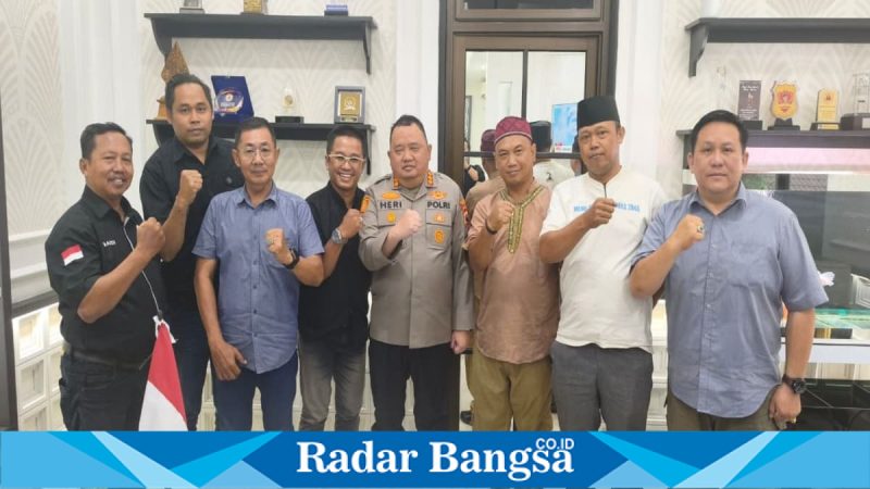Kapolrestabes Semarang bertemu media bahas hoaks dan kenakalan remaja di Kota Semarang, Jumat, 8 Mei 2026 (Foto Dok Ho/RadarBangsa.co.id)