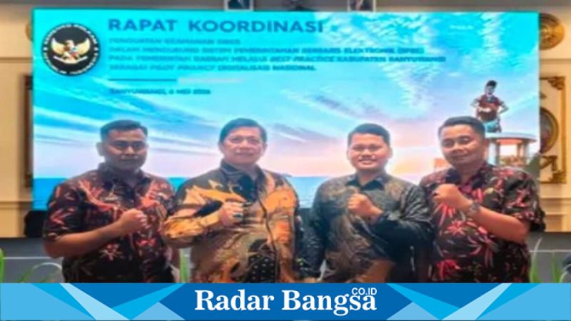 Kepala Diskominfo Bangkalan mengikuti rakor keamanan siber di Banyuwangi, Rabu, 6 Mei 2026. (Foto Dok Ho/RadarBangsa.co.id)